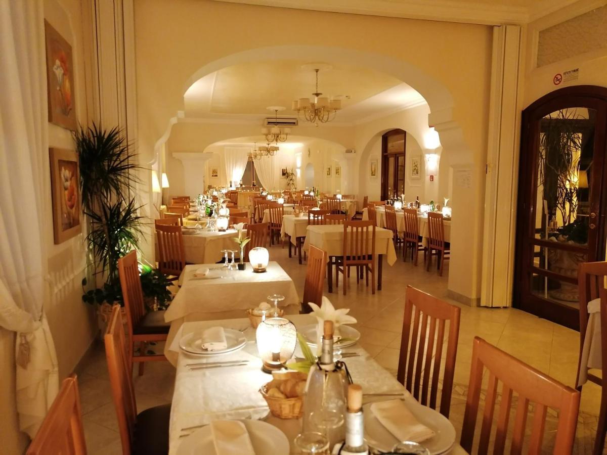 Hotel Casa Di Meglio Ischia Extérieur photo