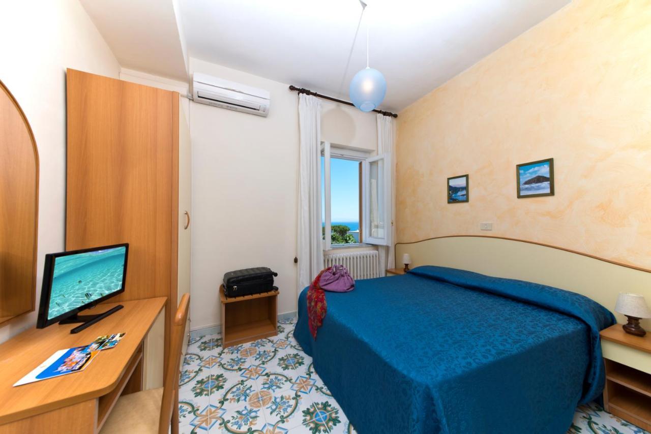 Hotel Casa Di Meglio Ischia Extérieur photo